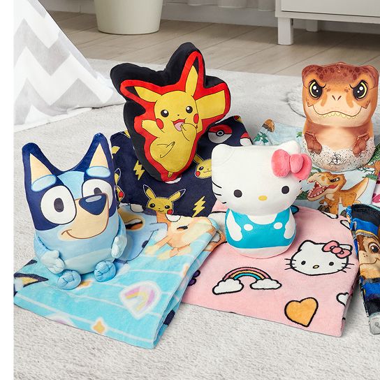 12.74 Cloud pillow and throw.