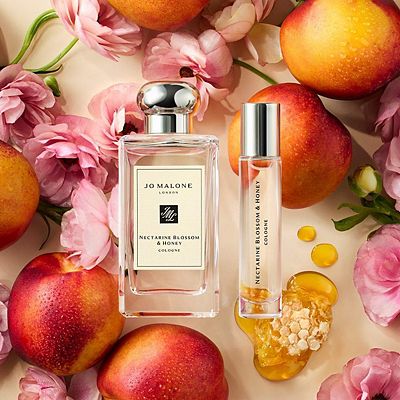 Jo Malone London Nectarine Blossom & Honey Cologne with Peach