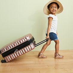 kohls suitcases